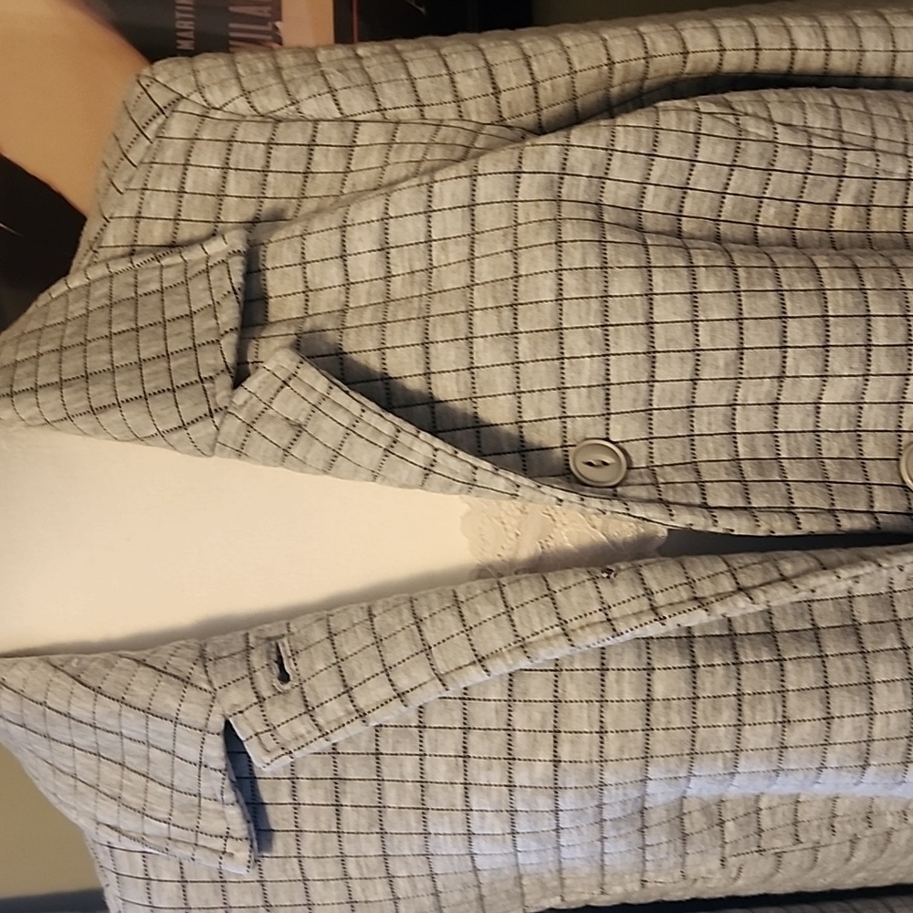 Jacket - Picture 2 of 3